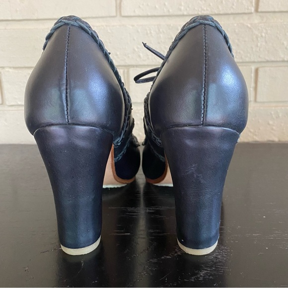 NEW Elf Handmade Braided Leather Black Heels Sz 8 MSRP $170 Goth Vamp Victorian - Picture 4 of 8